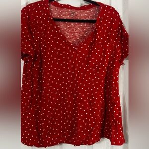 Crown & Ivy Tee. Size XL.